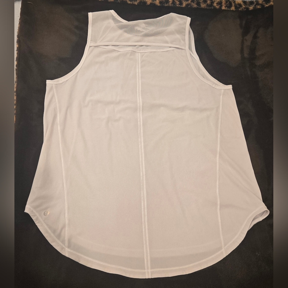 Lululemon Athletica Silver Muscle Tee - Picture 2 of 7